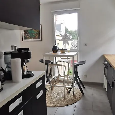 Appart T2 L'Ile De Nantes Avec Parking Prive Extérieur photo